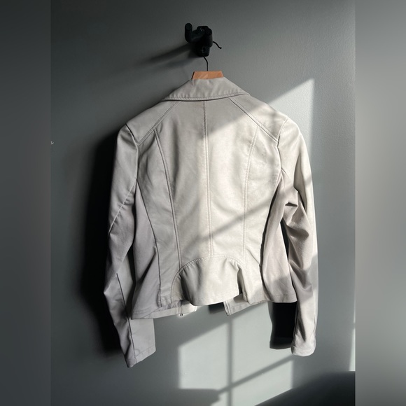 NWT Dynamite faux leather moto jacket, medium - Picture 4 of 5